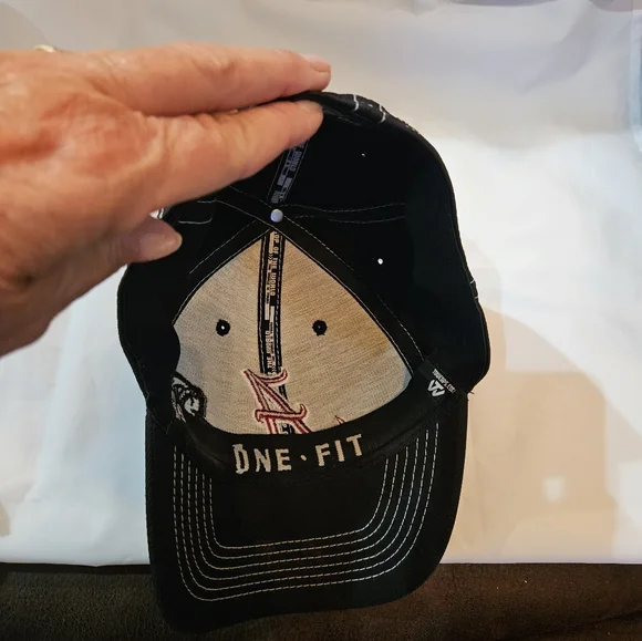 Top World Alabama Crimson Tide  Hat (ball cap) - Picture 5 of 5